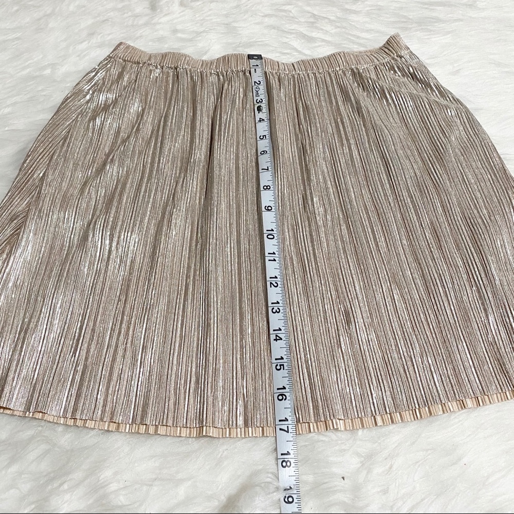 BCBGENERATION Gold Mini Skirt - Picture 4 of 6